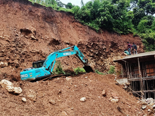 अवरुद्ध सालझण्डी–ढोरपाटन सडक एक दिनपछि सञ्चालन
